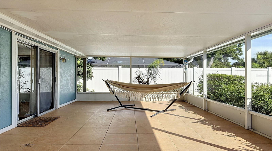 Sarasota, Florida 34233, 3 Bedroom Bedrooms, ,2 Bathroombathrooms,Residential,For Sale,Cochise,0,Mfra4704215