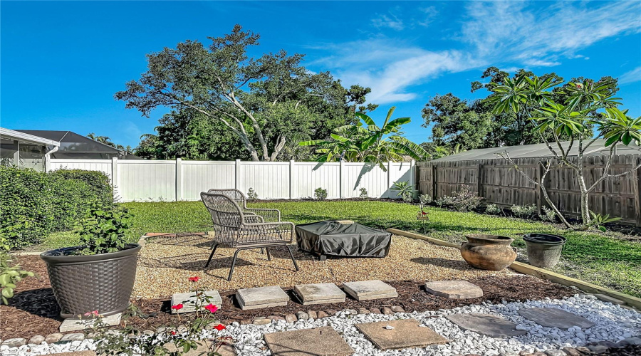 Sarasota, Florida 34233, 3 Bedroom Bedrooms, ,2 Bathroombathrooms,Residential,For Sale,Cochise,0,Mfra4704215