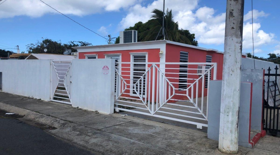 Vieques, Puerto Rico 00765, 3 Bedroom Bedrooms, ,2 Bathroombathrooms,Residential,For Sale,Block,0,Mfrpr9101743