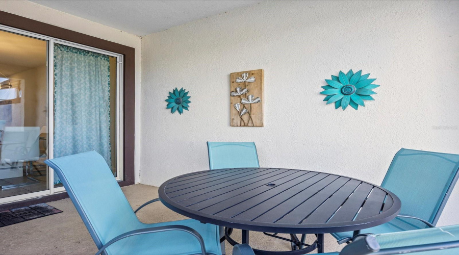 Davenport, Florida 33896, 4 Bedroom Bedrooms, ,3 Bathroombathrooms,Residential,For Sale,Stinger,0,Mfrs5156203