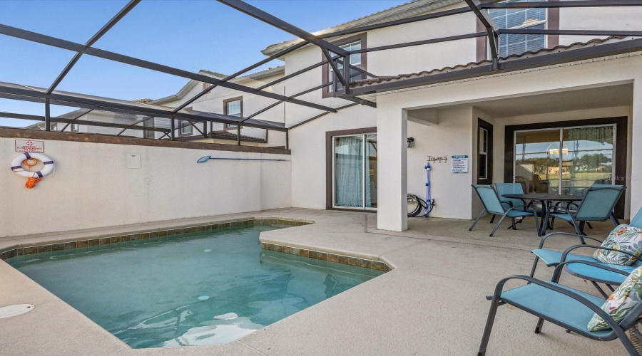 Davenport, Florida 33896, 4 Bedroom Bedrooms, ,3 Bathroombathrooms,Residential,For Sale,Stinger,0,Mfrs5156203