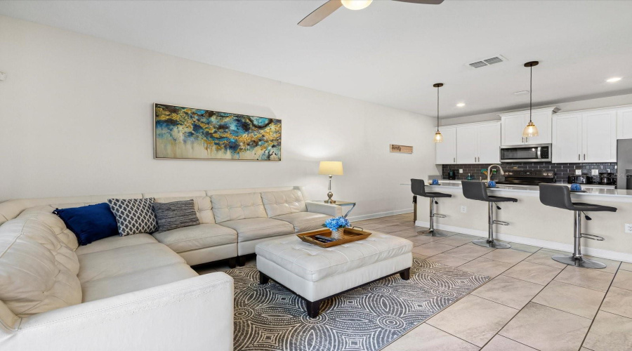 Davenport, Florida 33896, 4 Bedroom Bedrooms, ,3 Bathroombathrooms,Residential,For Sale,Stinger,0,Mfrs5156203
