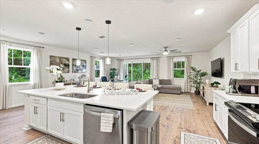 Sanford, Florida 32771, 3 Bedroom Bedrooms, ,2 Bathroombathrooms,Residential,For Sale,Southern Edge,0,Mfro6435710