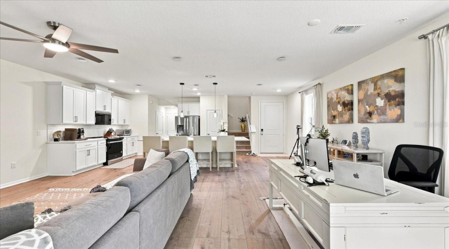 Sanford, Florida 32771, 3 Bedroom Bedrooms, ,2 Bathroombathrooms,Residential,For Sale,Southern Edge,0,Mfro6435710