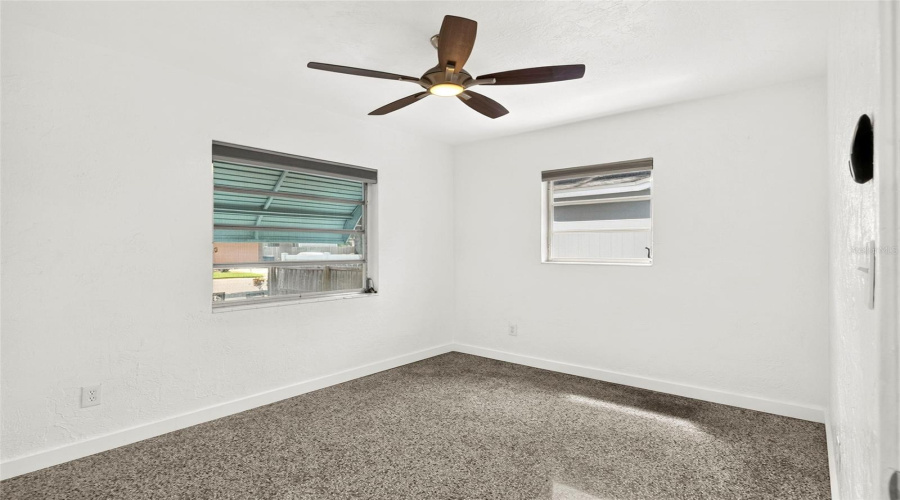 St Petersburg, Florida 33711, 2 Bedroom Bedrooms, ,1 Bathroombathrooms,Residential,For Sale,26Th,0,Mfrtb8541922