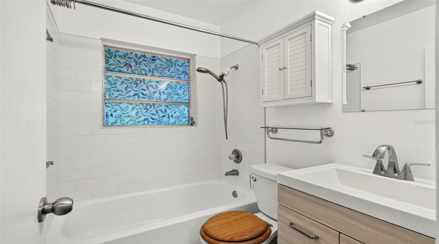 St Petersburg, Florida 33711, 2 Bedroom Bedrooms, ,1 Bathroombathrooms,Residential,For Sale,26Th,0,Mfrtb8541922
