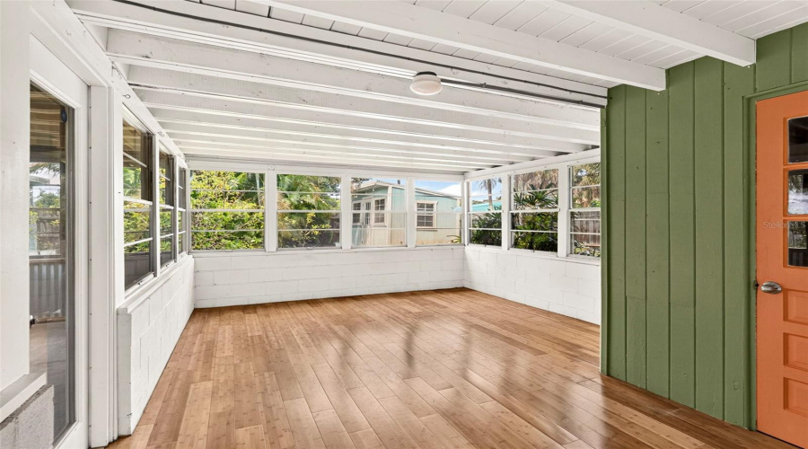 St Petersburg, Florida 33711, 2 Bedroom Bedrooms, ,1 Bathroombathrooms,Residential,For Sale,26Th,0,Mfrtb8541922