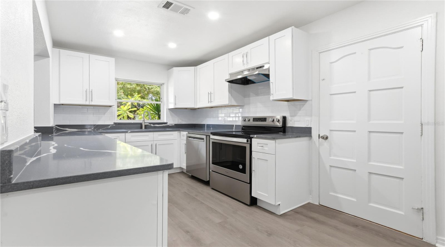 Clearwater, Florida 33765, 3 Bedroom Bedrooms, ,2 Bathroombathrooms,Residential,For Sale,Orion,0,Mfrtb8531093