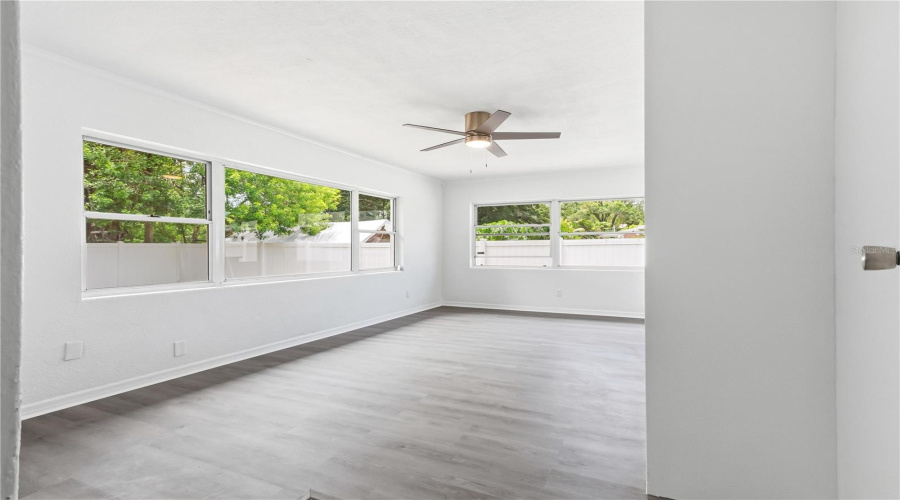 Clearwater, Florida 33765, 3 Bedroom Bedrooms, ,2 Bathroombathrooms,Residential,For Sale,Orion,0,Mfrtb8531093