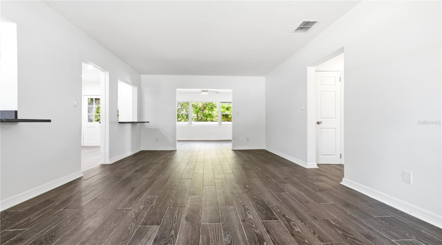 Clearwater, Florida 33765, 3 Bedroom Bedrooms, ,2 Bathroombathrooms,Residential,For Sale,Orion,0,Mfrtb8531093