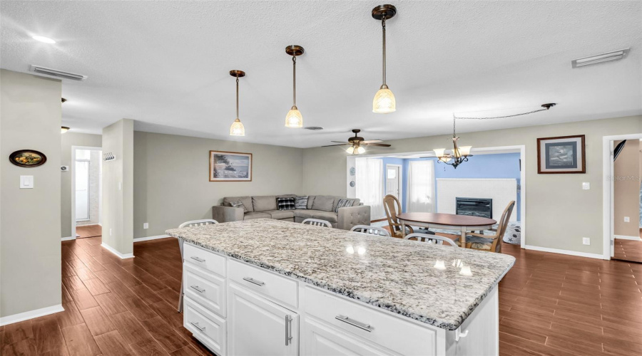 Seminole, Florida 33772, 3 Bedroom Bedrooms, ,2 Bathroombathrooms,Residential,For Sale,Williams,0,Mfrtb8505975