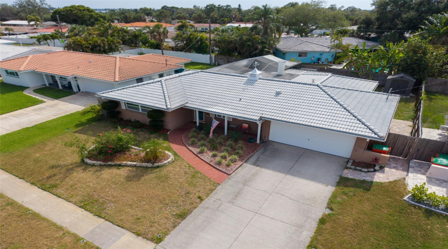 Seminole, Florida 33772, 3 Bedroom Bedrooms, ,2 Bathroombathrooms,Residential,For Sale,Williams,0,Mfrtb8505975