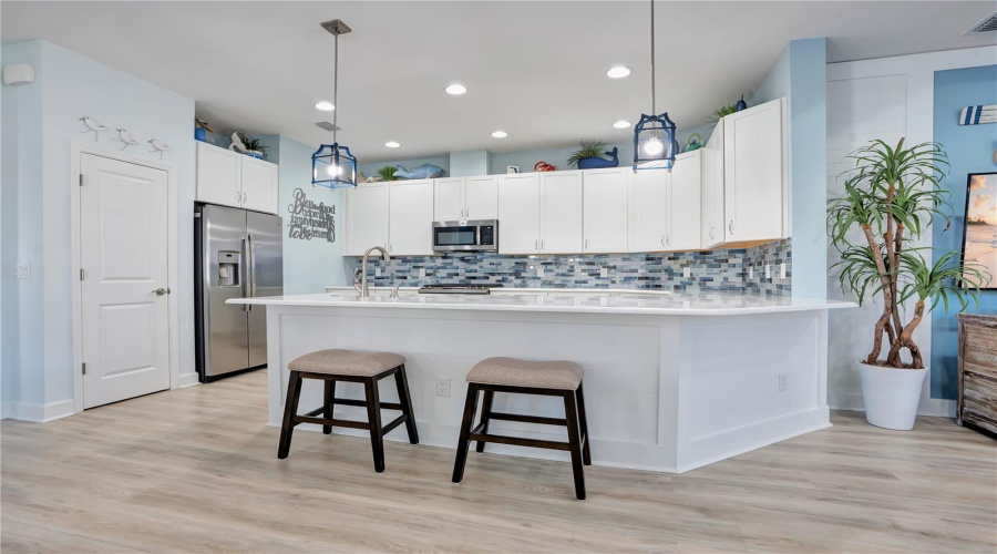 Daytona Beach, Florida 32124, 2 Bedroom Bedrooms, ,2 Bathroombathrooms,Residential,For Sale,Lost Shaker,0,Mfro6436415
