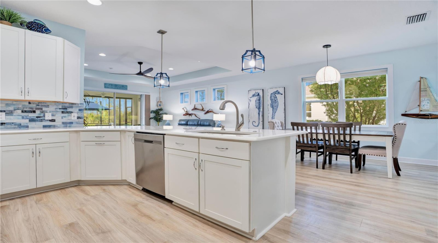 Daytona Beach, Florida 32124, 2 Bedroom Bedrooms, ,2 Bathroombathrooms,Residential,For Sale,Lost Shaker,0,Mfro6436415