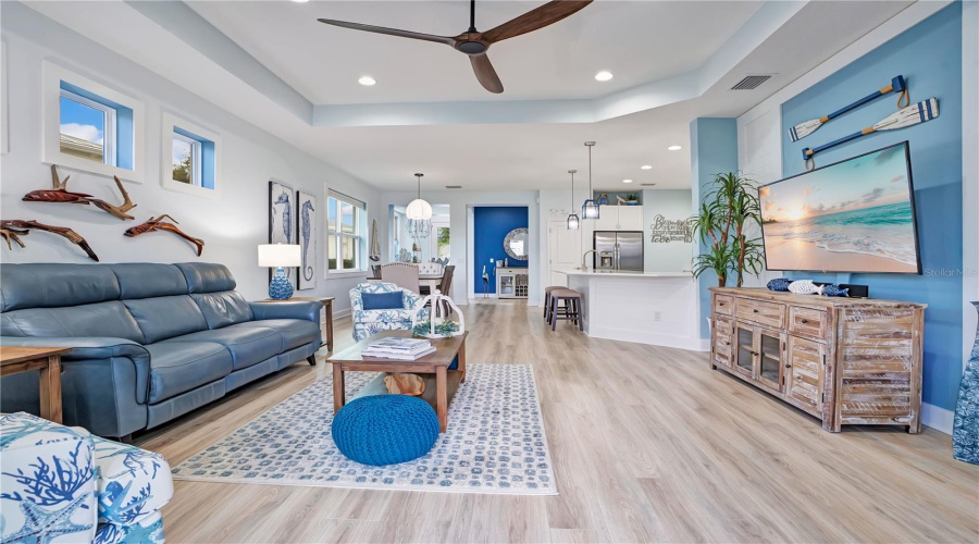 Daytona Beach, Florida 32124, 2 Bedroom Bedrooms, ,2 Bathroombathrooms,Residential,For Sale,Lost Shaker,0,Mfro6436415