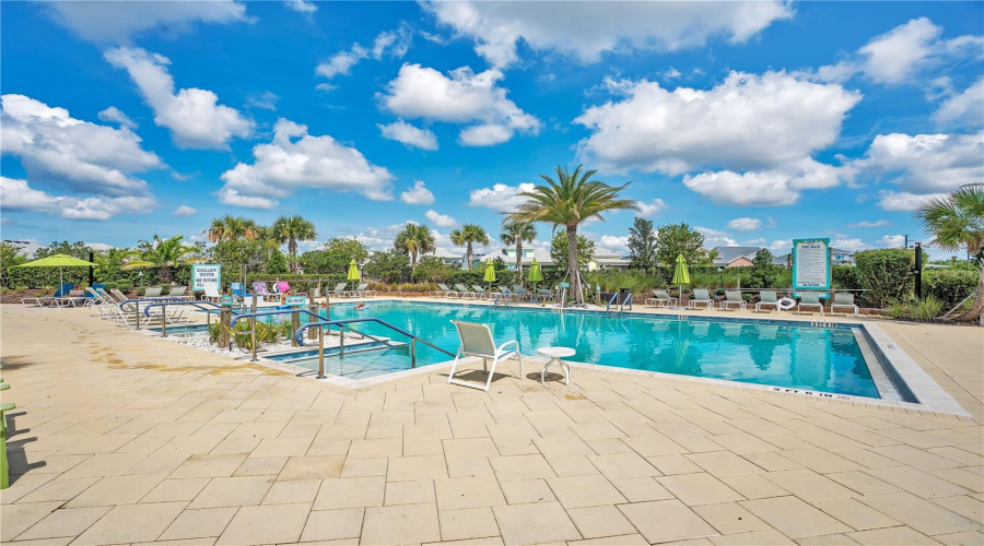 Daytona Beach, Florida 32124, 2 Bedroom Bedrooms, ,2 Bathroombathrooms,Residential,For Sale,Lost Shaker,0,Mfro6436415