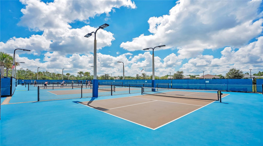 Daytona Beach, Florida 32124, 2 Bedroom Bedrooms, ,2 Bathroombathrooms,Residential,For Sale,Lost Shaker,0,Mfro6436415