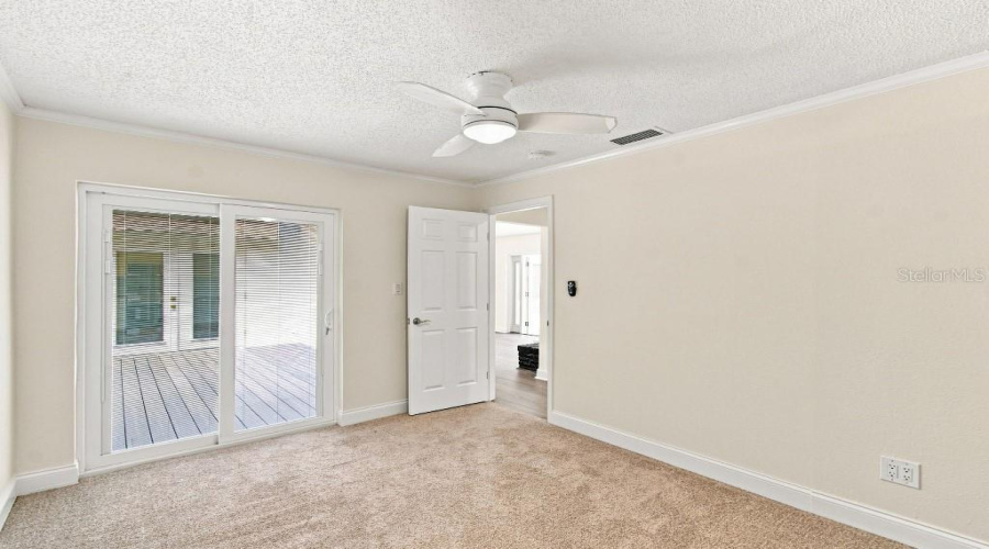 Orlando, Florida 32808, 3 Bedroom Bedrooms, ,2 Bathroombathrooms,Residential,For Sale,Jamaica,0,Mfrtb8542612