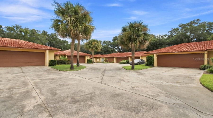 Orlando, Florida 32808, 3 Bedroom Bedrooms, ,2 Bathroombathrooms,Residential,For Sale,Jamaica,0,Mfrtb8542612