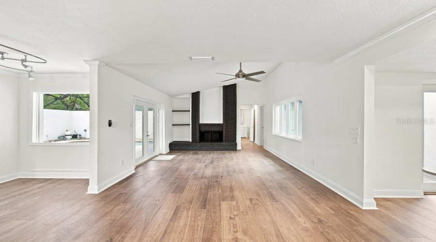 Orlando, Florida 32808, 3 Bedroom Bedrooms, ,2 Bathroombathrooms,Residential,For Sale,Jamaica,0,Mfrtb8542612