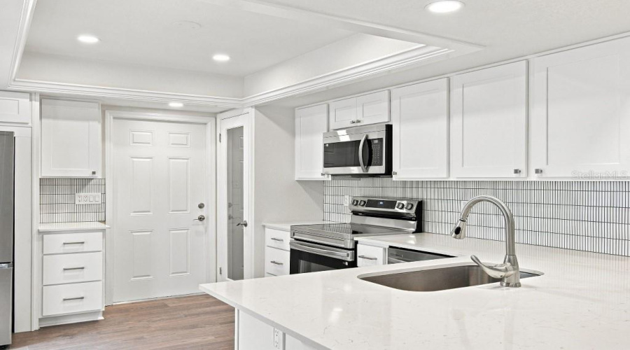 Orlando, Florida 32808, 3 Bedroom Bedrooms, ,2 Bathroombathrooms,Residential,For Sale,Jamaica,0,Mfrtb8542612