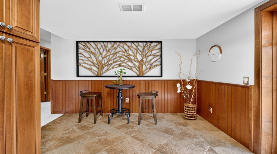 Orlando, Florida 32819, 2 Bedroom Bedrooms, ,2 Bathroombathrooms,Residential,For Sale,Parson Brown,0,Mfro6418967