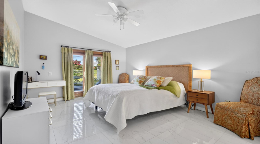 Orlando, Florida 32819, 2 Bedroom Bedrooms, ,2 Bathroombathrooms,Residential,For Sale,Parson Brown,0,Mfro6418967