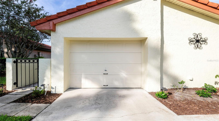 Orlando, Florida 32819, 2 Bedroom Bedrooms, ,2 Bathroombathrooms,Residential,For Sale,Parson Brown,0,Mfro6418967