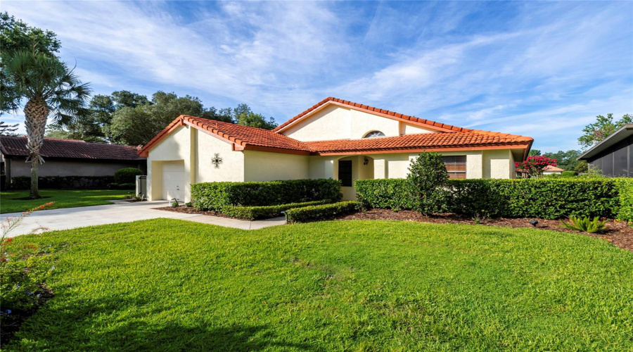 Orlando, Florida 32819, 2 Bedroom Bedrooms, ,2 Bathroombathrooms,Residential,For Sale,Parson Brown,0,Mfro6418967