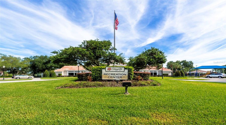 Orlando, Florida 32819, 2 Bedroom Bedrooms, ,2 Bathroombathrooms,Residential,For Sale,Parson Brown,0,Mfro6418967