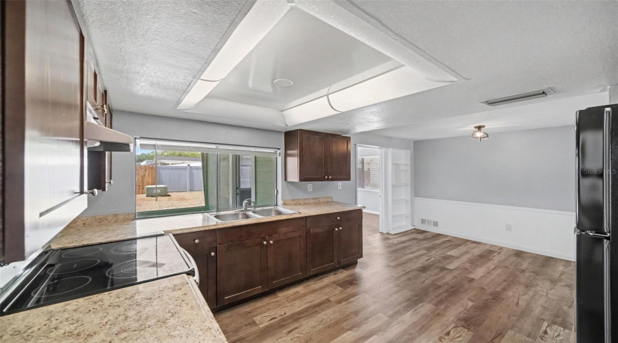 Holiday, Florida 34691, 3 Bedroom Bedrooms, ,2 Bathroombathrooms,Residential,For Sale,Rock Royal,0,Mfrtb8541743