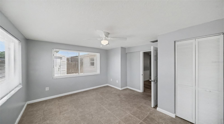 Holiday, Florida 34691, 3 Bedroom Bedrooms, ,2 Bathroombathrooms,Residential,For Sale,Rock Royal,0,Mfrtb8541743
