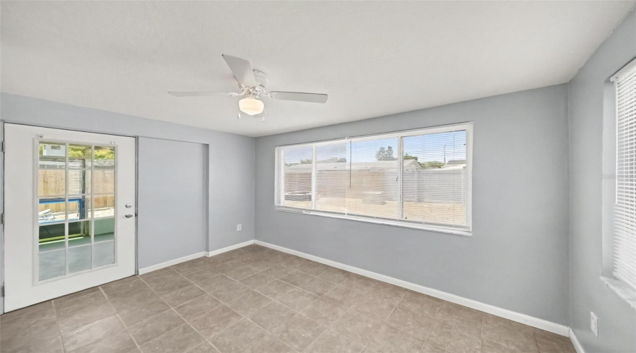 Holiday, Florida 34691, 3 Bedroom Bedrooms, ,2 Bathroombathrooms,Residential,For Sale,Rock Royal,0,Mfrtb8541743