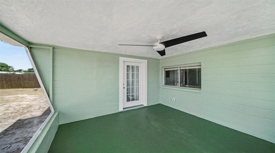 Holiday, Florida 34691, 3 Bedroom Bedrooms, ,2 Bathroombathrooms,Residential,For Sale,Rock Royal,0,Mfrtb8541743
