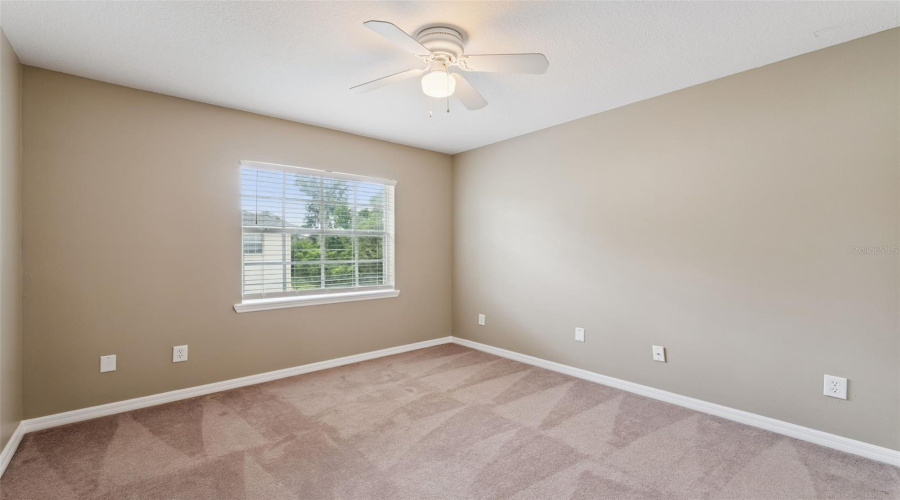 Clermont, Florida 34711, 3 Bedroom Bedrooms, ,2 Bathroombathrooms,Residential,For Sale,Minnehaha,0,Mfro6431113