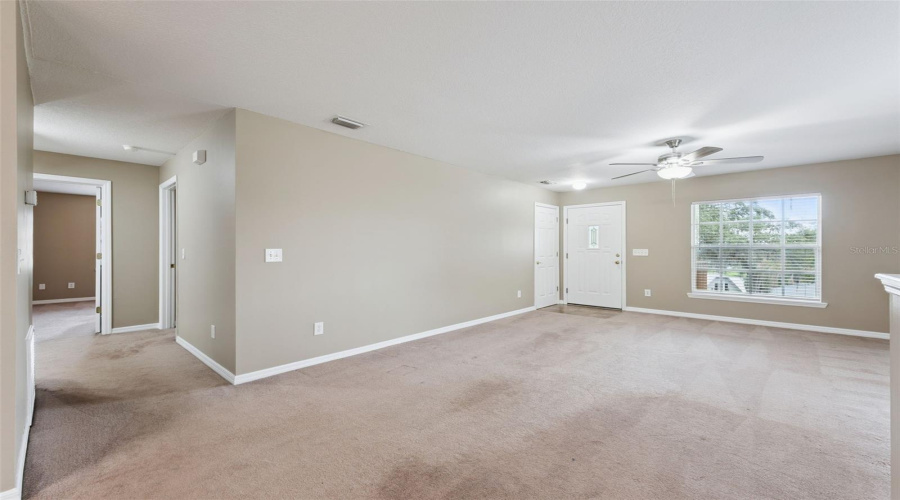 Clermont, Florida 34711, 3 Bedroom Bedrooms, ,2 Bathroombathrooms,Residential,For Sale,Minnehaha,0,Mfro6431113