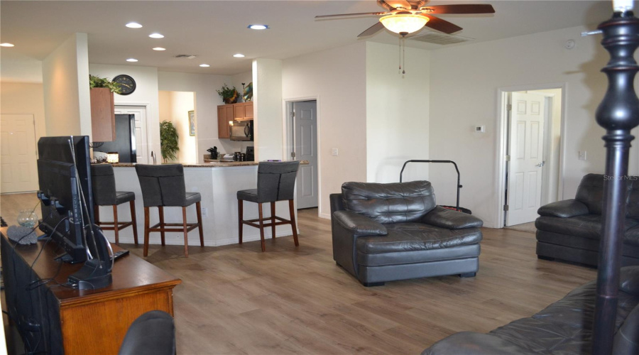 Lakeland, Florida 33810, 4 Bedroom Bedrooms, ,3 Bathroombathrooms,Residential,For Sale,Blackwater Creek,0,Mfrs5156420