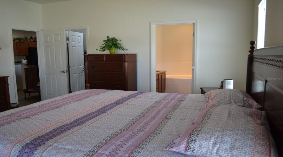 Lakeland, Florida 33810, 4 Bedroom Bedrooms, ,3 Bathroombathrooms,Residential,For Sale,Blackwater Creek,0,Mfrs5156420