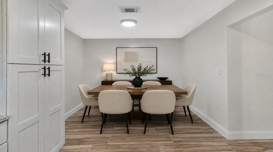 Virtually Staged Dining Area
