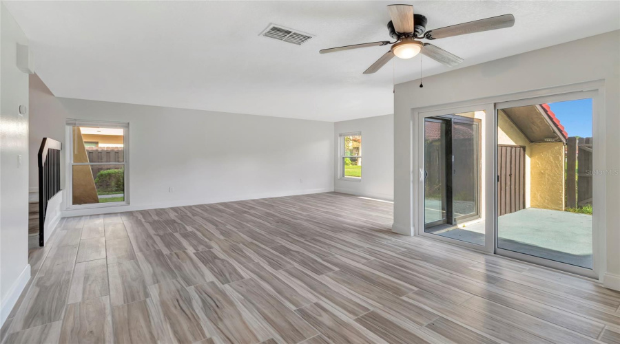 Living Room/Dining Space