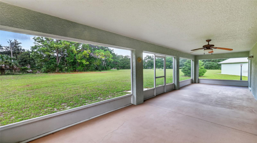 Rear, Screened Lanai.
