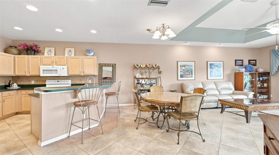 Osprey, Florida 34229, 2 Bedroom Bedrooms, ,2 Bathroombathrooms,Residential,For Sale,Highland,0,Mfra4703963