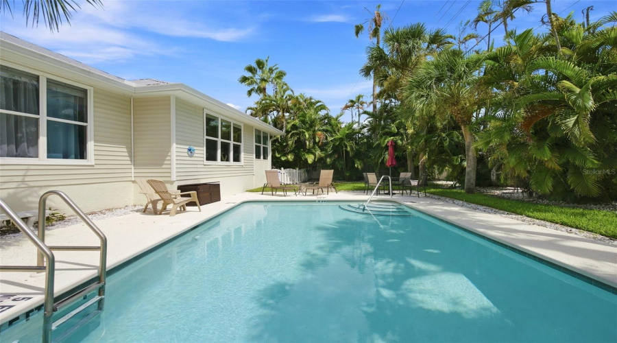 Osprey, Florida 34229, 2 Bedroom Bedrooms, ,2 Bathroombathrooms,Residential,For Sale,Highland,0,Mfra4703963