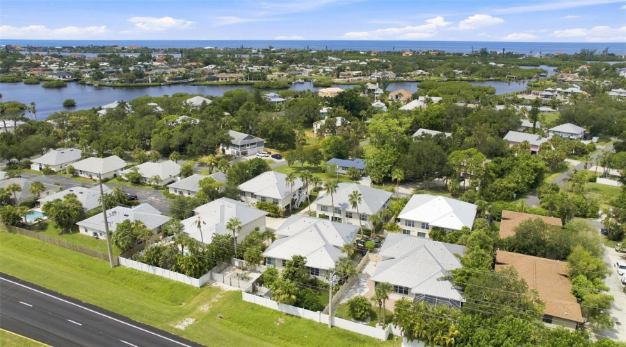 Osprey, Florida 34229, 2 Bedroom Bedrooms, ,2 Bathroombathrooms,Residential,For Sale,Highland,0,Mfra4703963