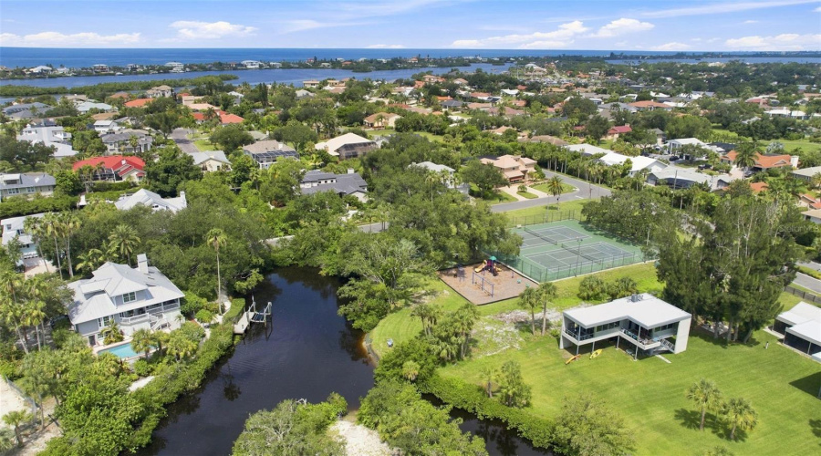 Osprey, Florida 34229, 2 Bedroom Bedrooms, ,2 Bathroombathrooms,Residential,For Sale,Highland,0,Mfra4703963