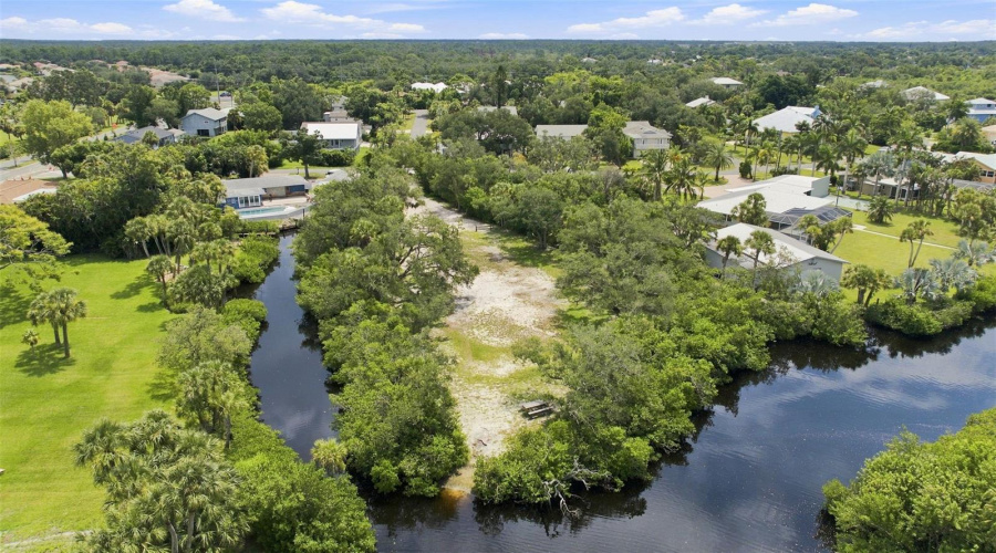 Osprey, Florida 34229, 2 Bedroom Bedrooms, ,2 Bathroombathrooms,Residential,For Sale,Highland,0,Mfra4703963