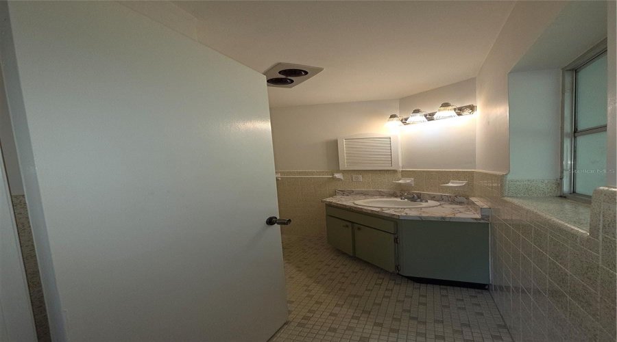 Citrus Springs, Florida 34434, 3 Bedroom Bedrooms, ,2 Bathroombathrooms,Residential,For Sale,Golfview,0,Mfrom727964