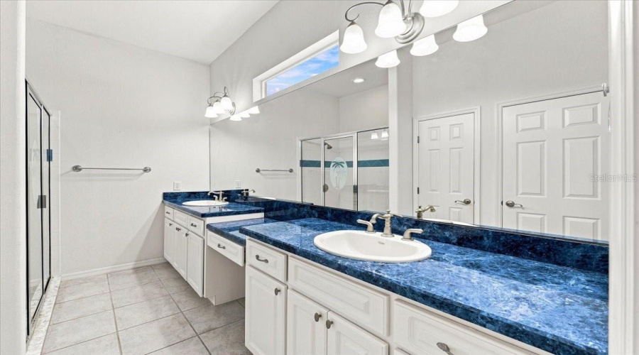 Polk City, Florida 33868, 2 Bedroom Bedrooms, ,2 Bathroombathrooms,Residential,For Sale,Motorcoach,0,Mfrl4964341