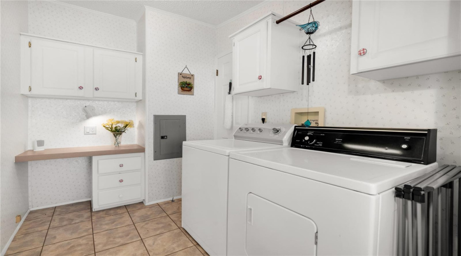 Davenport, Florida 33897, 2 Bedroom Bedrooms, ,2 Bathroombathrooms,Residential,For Sale,Sue,0,Mfrs5156388