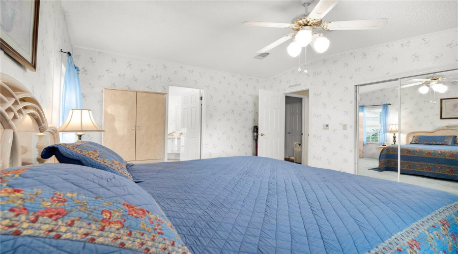 Davenport, Florida 33897, 2 Bedroom Bedrooms, ,2 Bathroombathrooms,Residential,For Sale,Sue,0,Mfrs5156388
